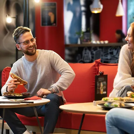 Ibis De Provence فندق سالو دو بروفونْسْ