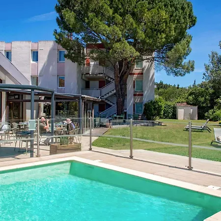 Ibis De Provence فندق 3*