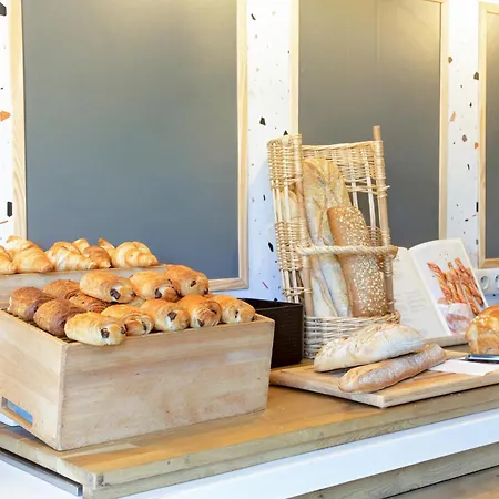 Ibis De Provence فندق