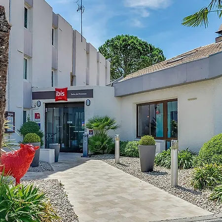 فندق Ibis De Provence